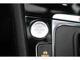 Volkswagen Golf thumbnail 37