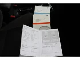 Volkswagen Golf thumbnail 42