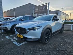 Mazda CX-30 thumbnail 2