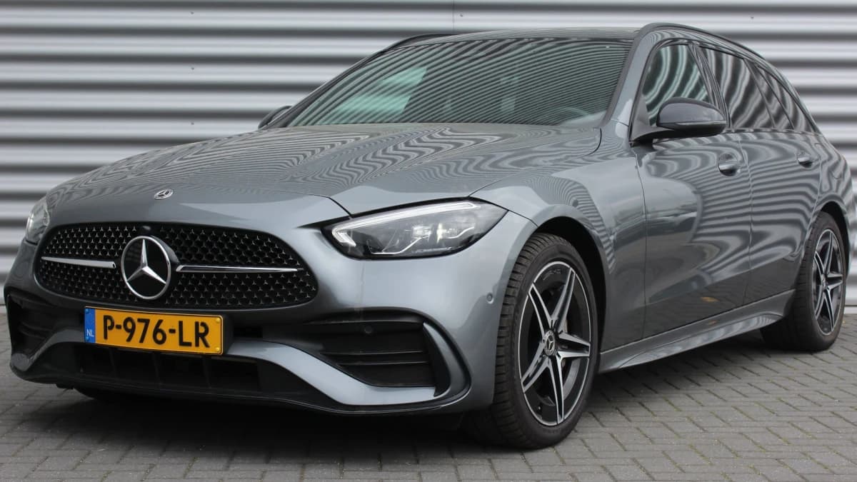 Mercedes-Benz C-Klasse — foto 1