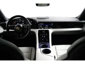 Porsche Taycan thumbnail 20