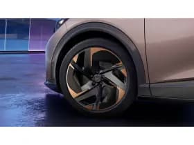 CUPRA Tavascan thumbnail 5