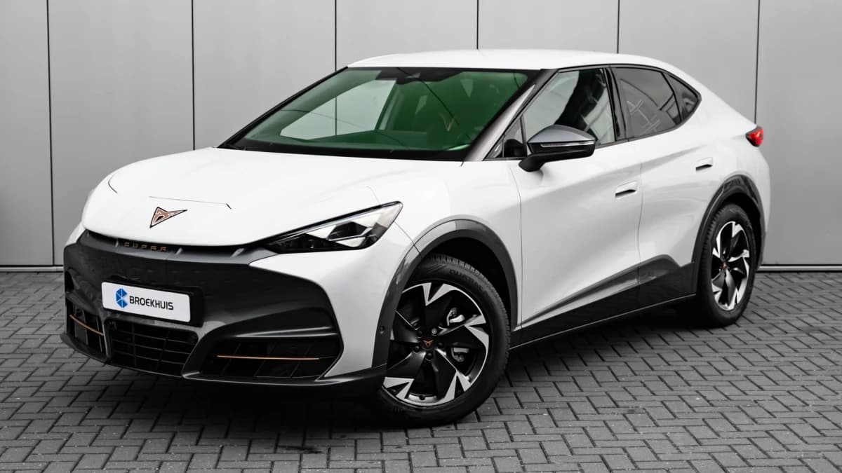 CUPRA Tavascan — foto 1