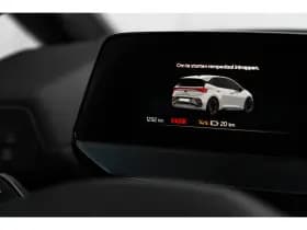 CUPRA Born thumbnail 34