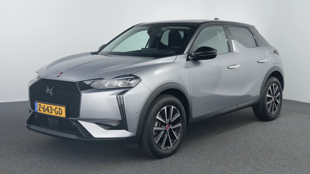 DS 3 — foto 1