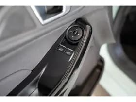 Ford Fiesta thumbnail 11