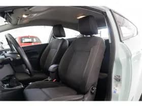 Ford Fiesta thumbnail 8