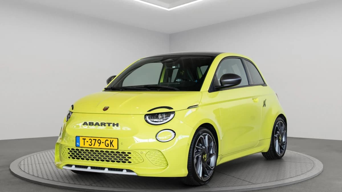Abarth 500e — foto 1