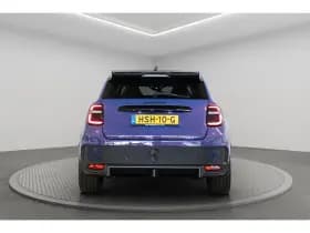 Abarth 600e thumbnail 4