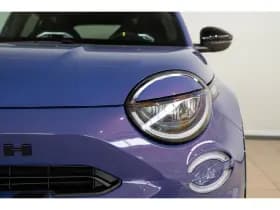 Abarth 600e thumbnail 7