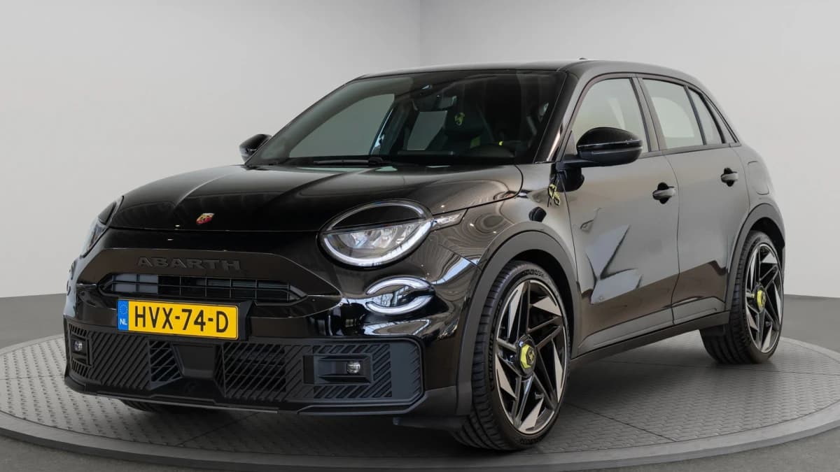 Abarth 600e — foto 1