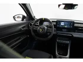Abarth 600e thumbnail 35