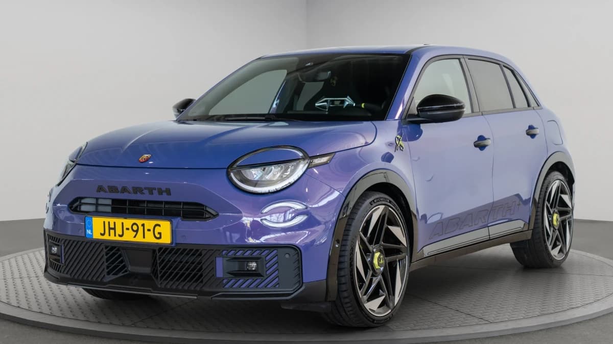 Abarth 600e — foto 1