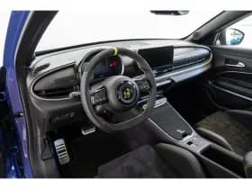 Abarth 600e thumbnail 17