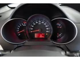 Kia Picanto thumbnail 16