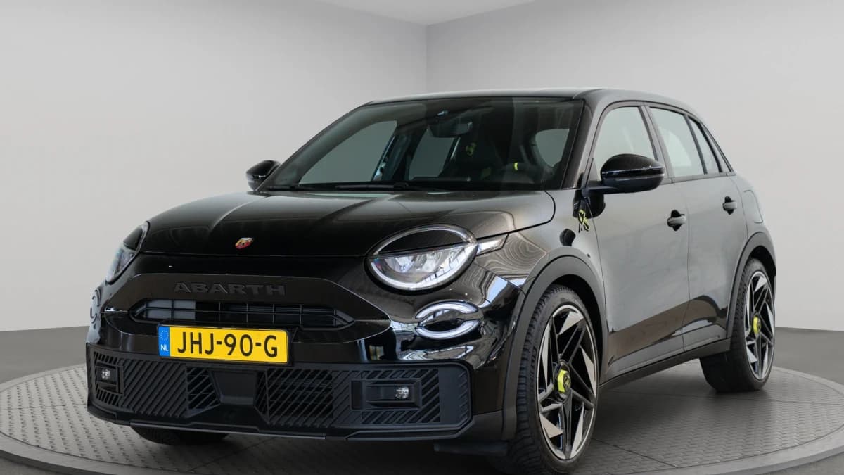 Abarth 600e — foto 1