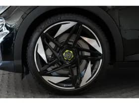 Abarth 600e thumbnail 6