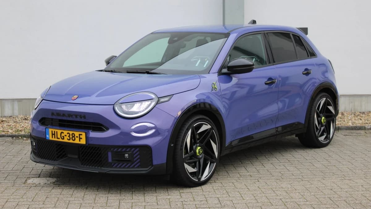 Abarth 600e — foto 1