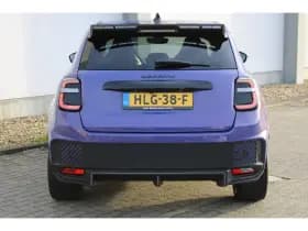 Abarth 600e thumbnail 39