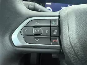 Jeep Compass thumbnail 24