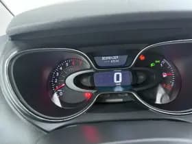 Renault Captur thumbnail 22
