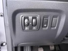 Renault Captur thumbnail 25