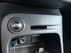 Renault Captur thumbnail 28