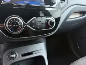 Renault Captur thumbnail 31