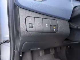 Hyundai i10 thumbnail 25