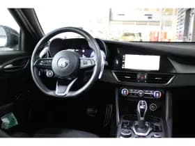 Alfa Romeo Giulia thumbnail 15