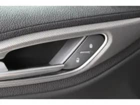 Alfa Romeo Giulia thumbnail 18