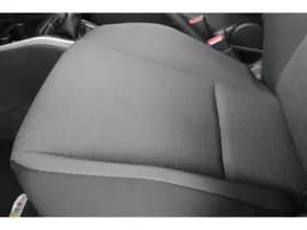 Suzuki Swift thumbnail 11