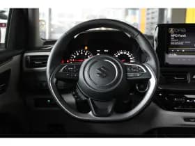 Suzuki Swift thumbnail 15