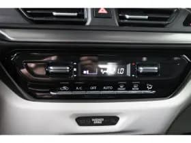 Suzuki Swift thumbnail 30