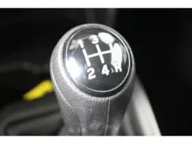 Suzuki Swift thumbnail 31