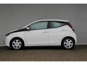Toyota Aygo thumbnail 8