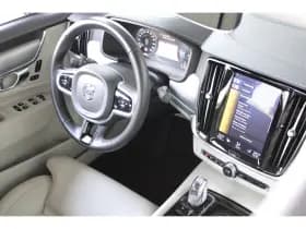 Volvo S90 thumbnail 38
