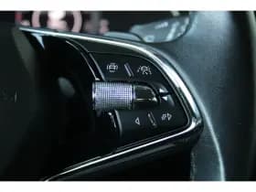 Škoda Superb thumbnail 23