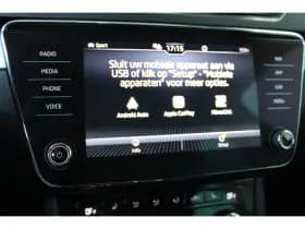 Škoda Superb thumbnail 31
