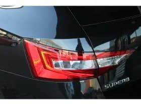 Škoda Superb thumbnail 39