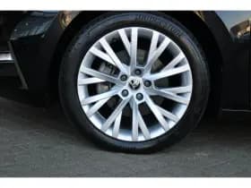 Škoda Superb thumbnail 40