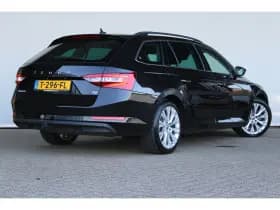 Škoda Superb thumbnail 6