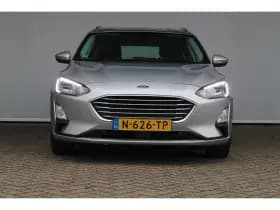 Ford Focus thumbnail 2