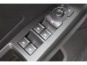 Ford Focus thumbnail 18