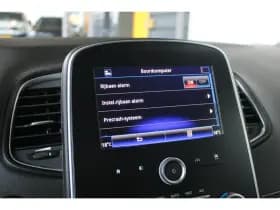 Renault Scénic thumbnail 31
