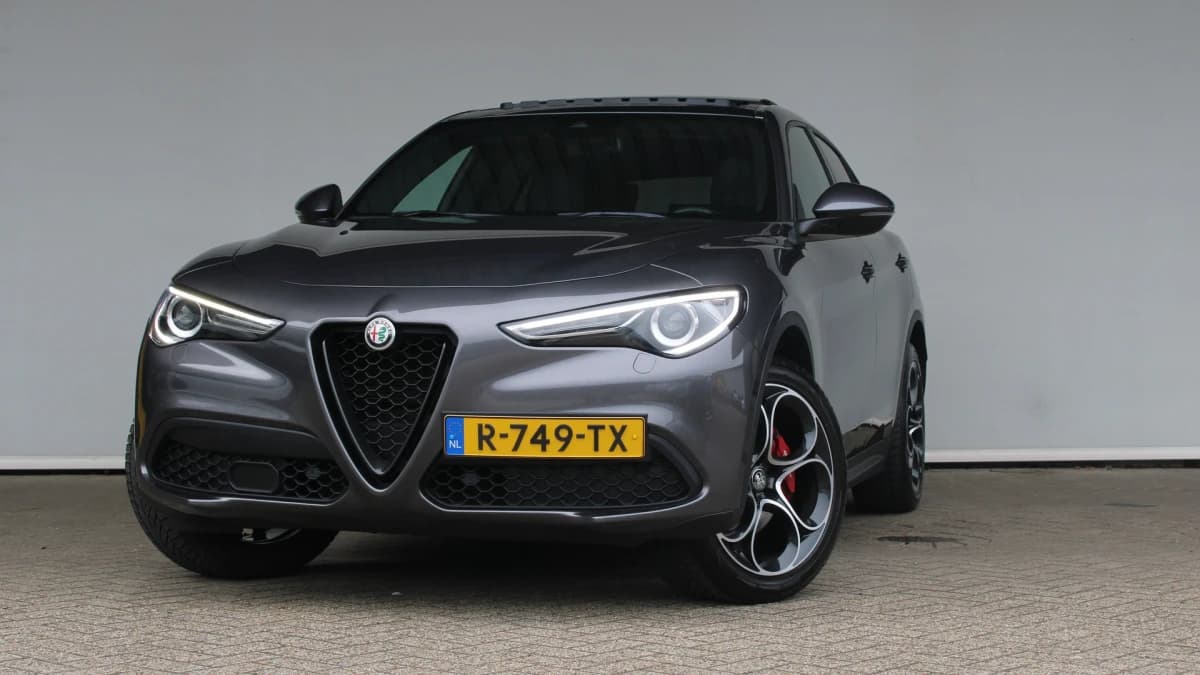 Alfa Romeo Stelvio — foto 1