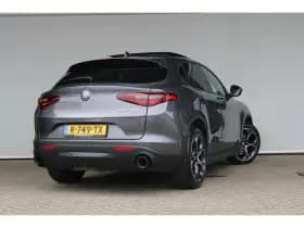 Alfa Romeo Stelvio thumbnail 5