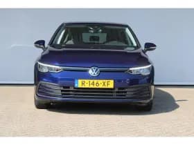 Volkswagen Golf thumbnail 2