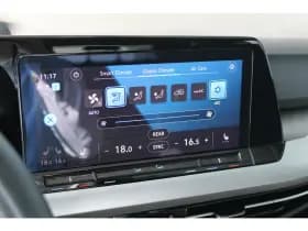Volkswagen Golf thumbnail 23