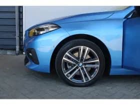 BMW 2-Serie thumbnail 9